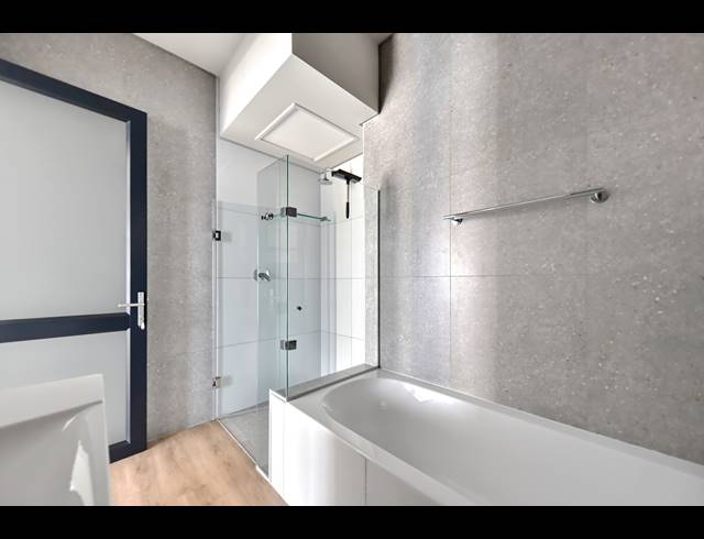 2 BEDROOM APARTMENT TO LET IN NIEUW MUCKLENEUK